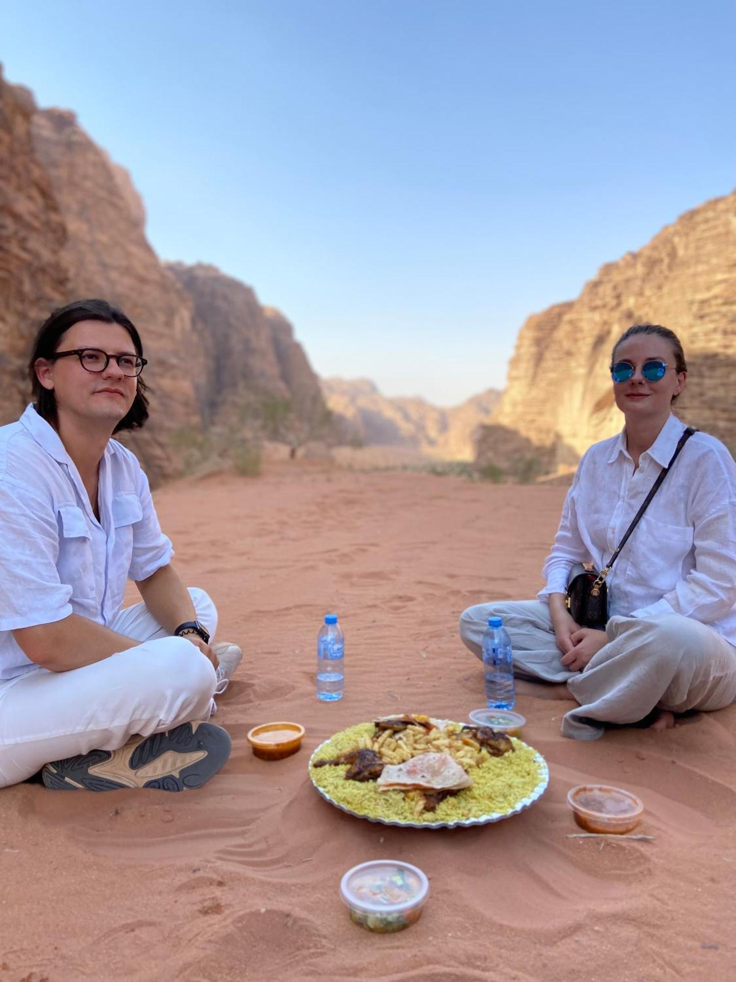 Wadi Rum Sky Camp Bagian luar foto