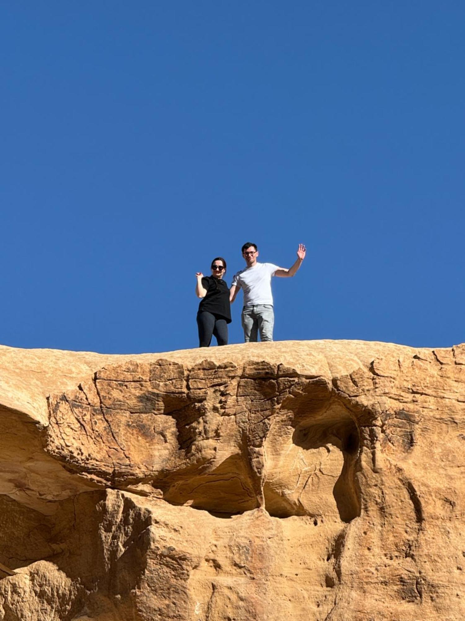 Wadi Rum Sky Camp Bagian luar foto