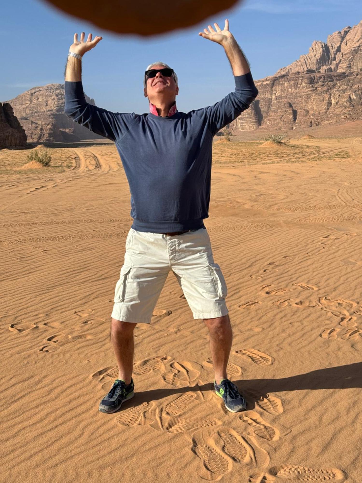 Wadi Rum Sky Camp Bagian luar foto
