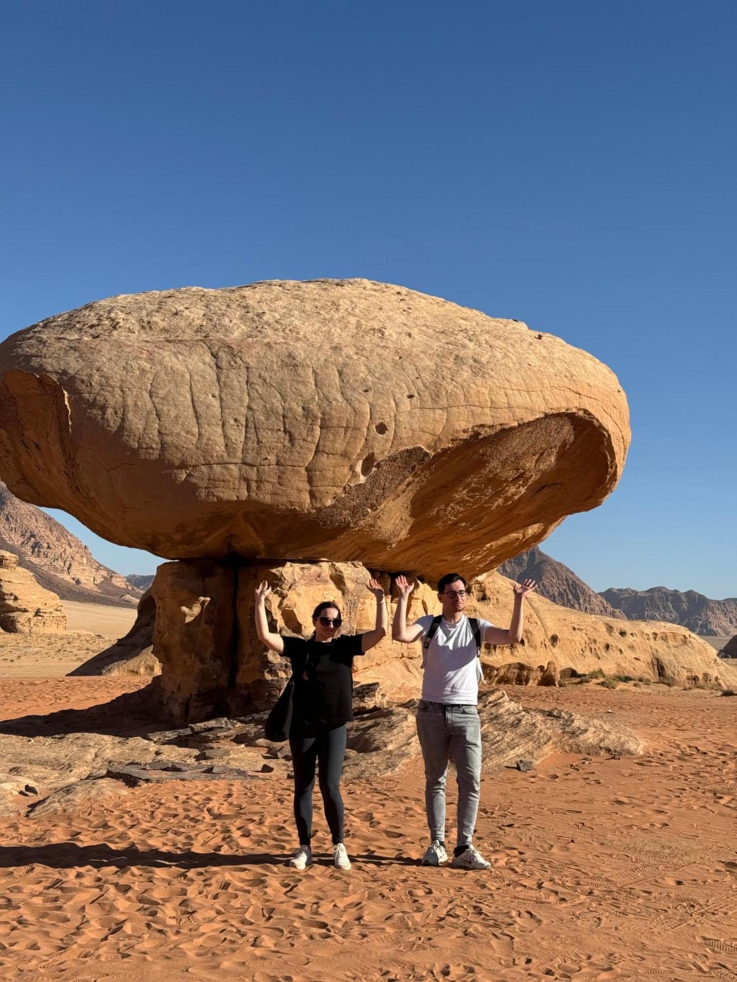 Wadi Rum Sky Camp Bagian luar foto
